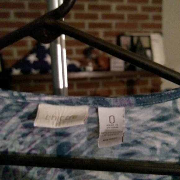 Chico Top Size0 Blue Lavendar Green Swirled  Top - Picture 6 of 7